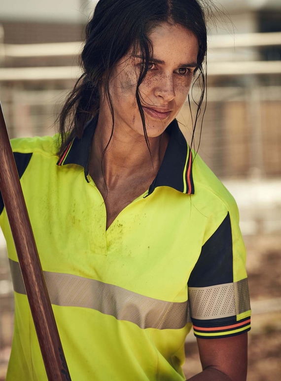 Taped Two Tone Hi Vis V-Neck Polyester Short Sleeve Polo Shirt - Women - Collar Detail